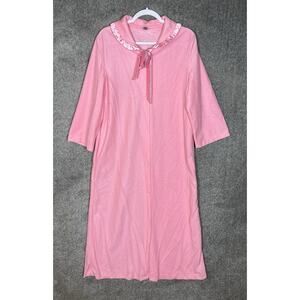 Vintage Kingly Long Robe Womens Size Large‎ 16-18 Pink Side Pocket Snap Front